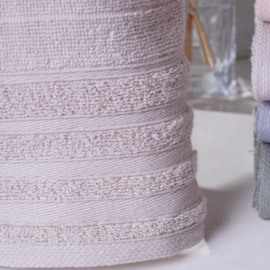 Toalha de Banho Passione Toque Macio Detalhes Clássicos ROSE LUXO - Tessi